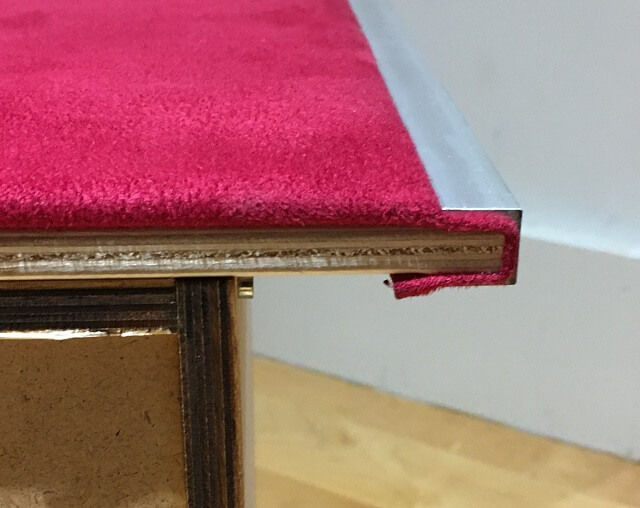 Close-up mat edge detail